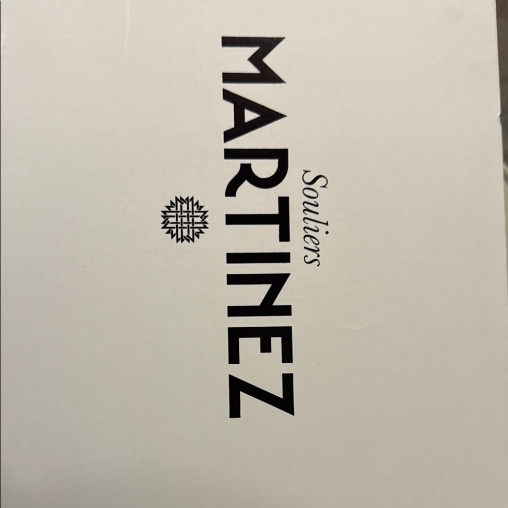 Martinez Souliers Red Stacked Heels – EU 37 / US 7 – NWT